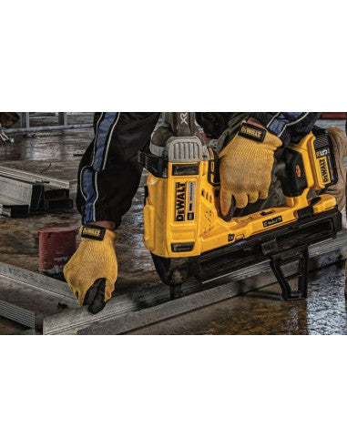 18V Battery Powered Steel and Concrete Nailer Combo DCN890P2 + 5,025 Dewalt 20mm Nails