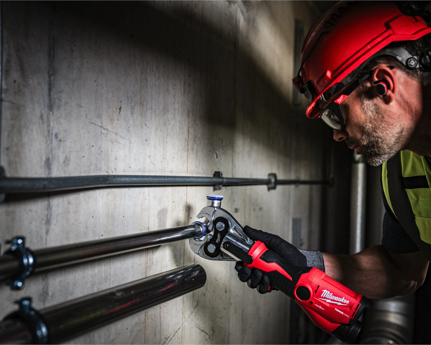 M12 Force Logic Milwaukee M12 Subcompact Hydraulic Press ONEHPT-202C U-SET