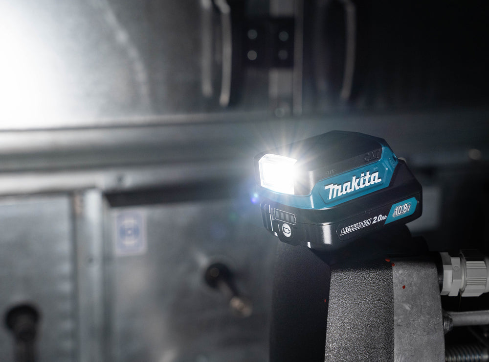 Portable LED light 12Vmax CXT Makita ML103